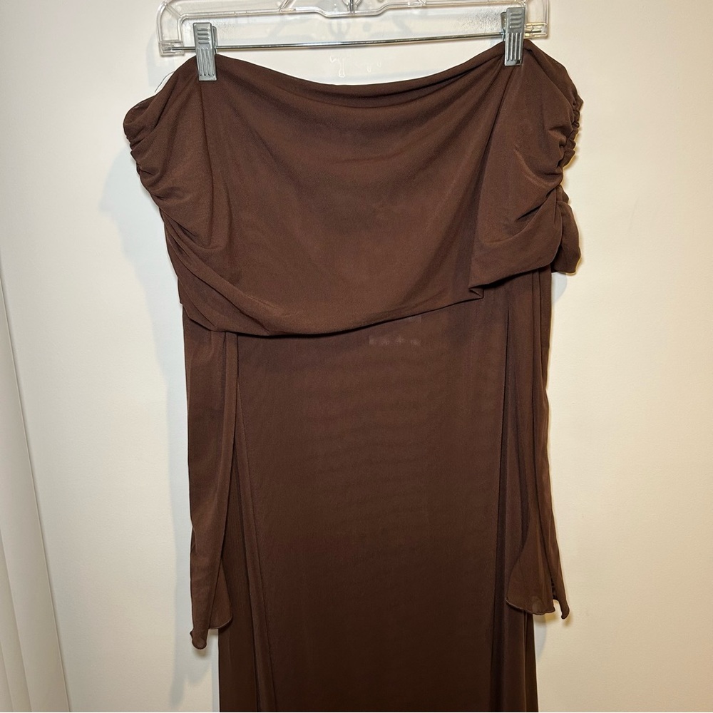 NWT Mekhi Josie Off Shoulder Mesh Maxi Dress in Dark Brown Size XXL - Picture 6 of 13